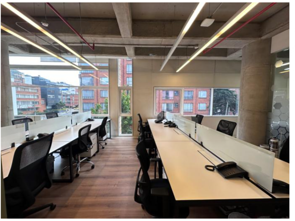 Excelente Oficina Corporativa Quinta Camacho sobre Cra. 7 — foto 2