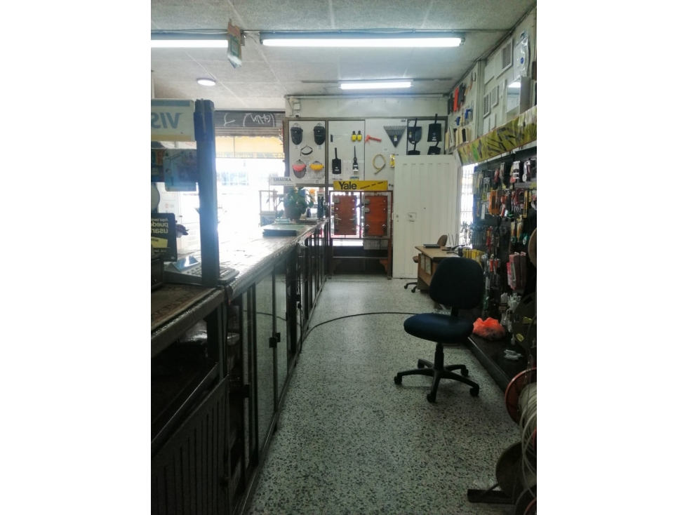local comercial en arriendo Venecia