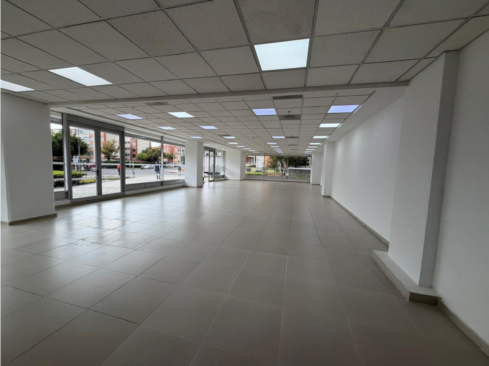 Excelente virtrina comercial local Centro Empresarial Colpatria - 4