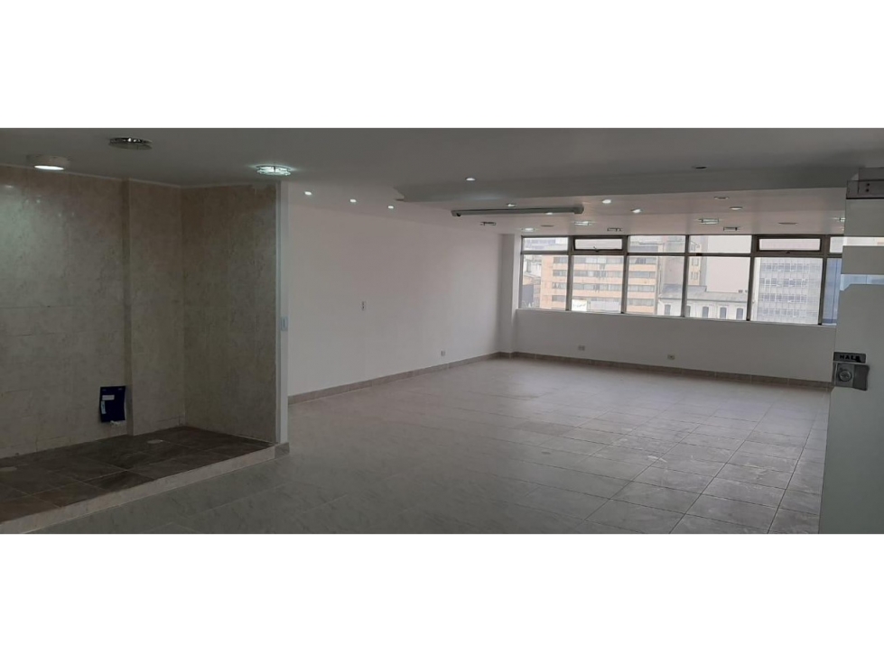 Excelente Oficina centro de Bogotá — foto 4
