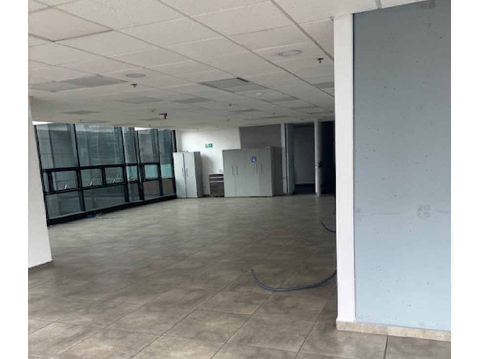 PISO DE OFICINAS CORPORATIVAS CIUDAD EMPRESARIAL SARMIENTO ANGULO — foto 5