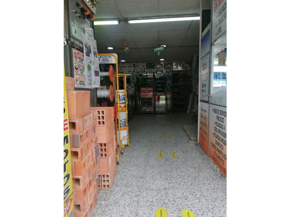 local comercial en arriendo Venecia — foto 3
