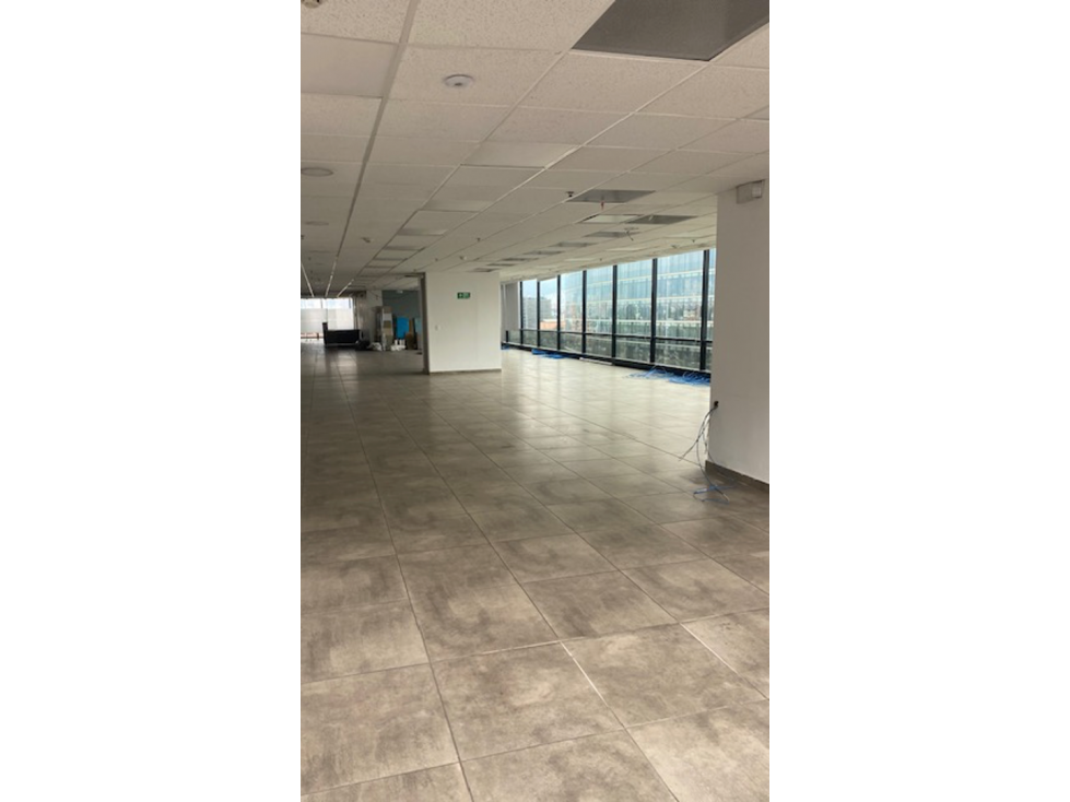 PISO DE OFICINAS CORPORATIVAS CIUDAD EMPRESARIAL SARMIENTO ANGULO — foto 3