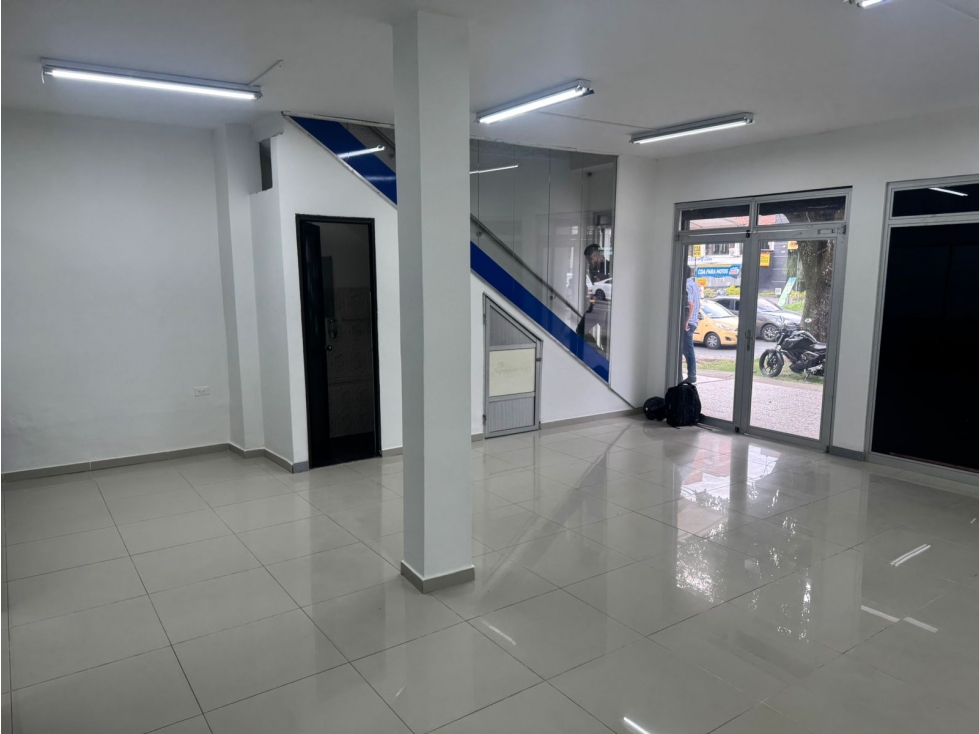 Local para el arriendo Medellín, Belén la 80 — foto 2