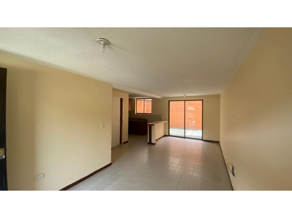 CASA EN VENTA EN RIONEGRO, SECTOR SANTA FE