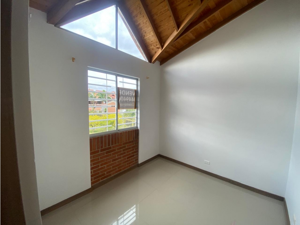CASA PARA LA VENTA EN RIONEGRO VEGAS DE LA CALLEJA — foto 4
