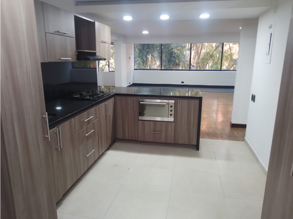 VENTA DE APARTAMENTO EL POBLADO SECTOR AGUACATALA — foto 6