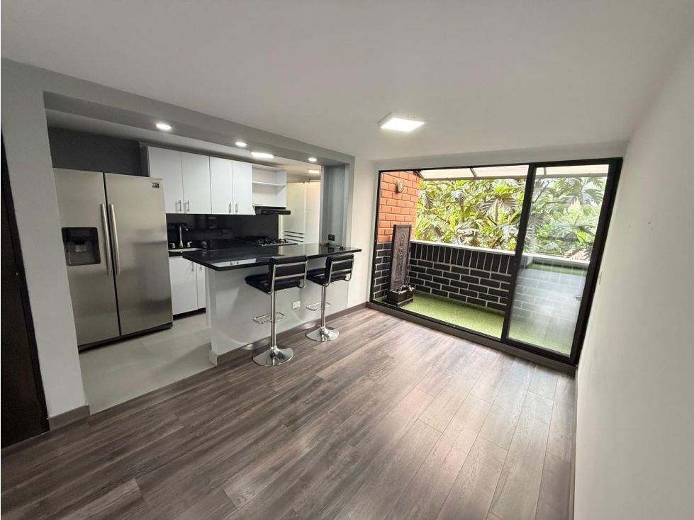 VENTA DE APARTAMENTO EN EL POBLADO SECTOR EL TESORO — foto 2
