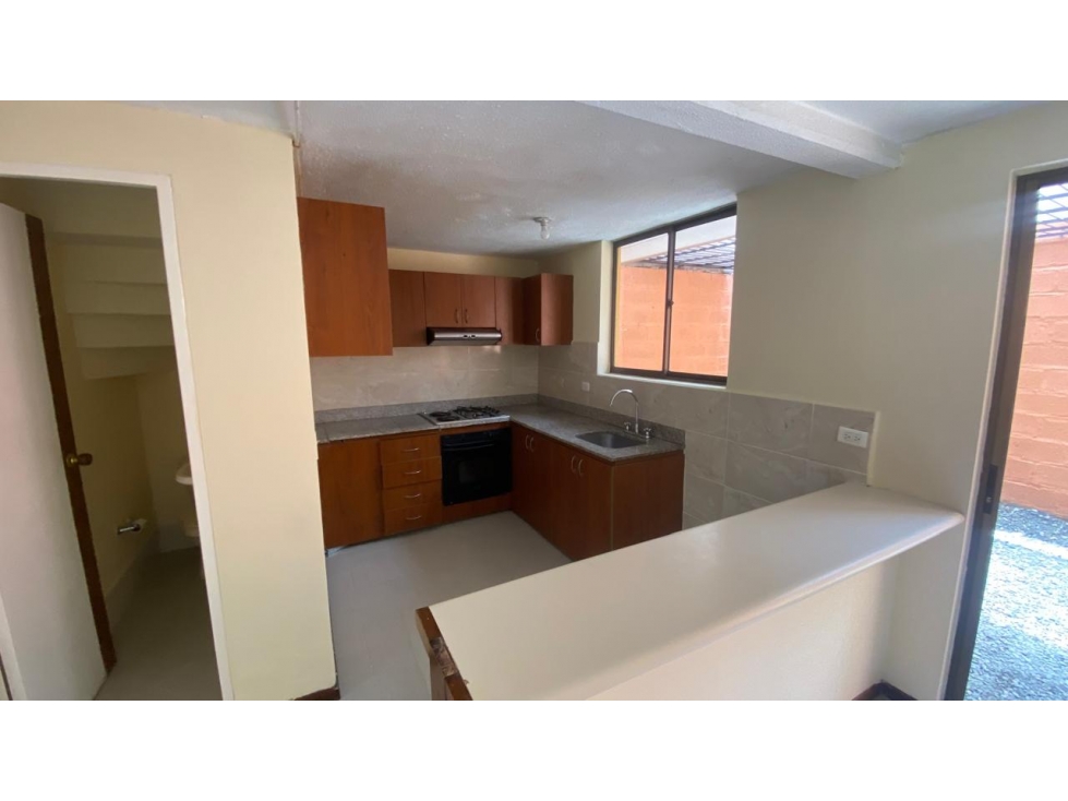CASA EN VENTA EN RIONEGRO, SECTOR SANTA FE — foto 3