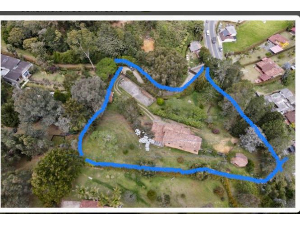 LOTE INDEPENDIENTE CON CASA EN VENTA SECTOR LAS PALMAS