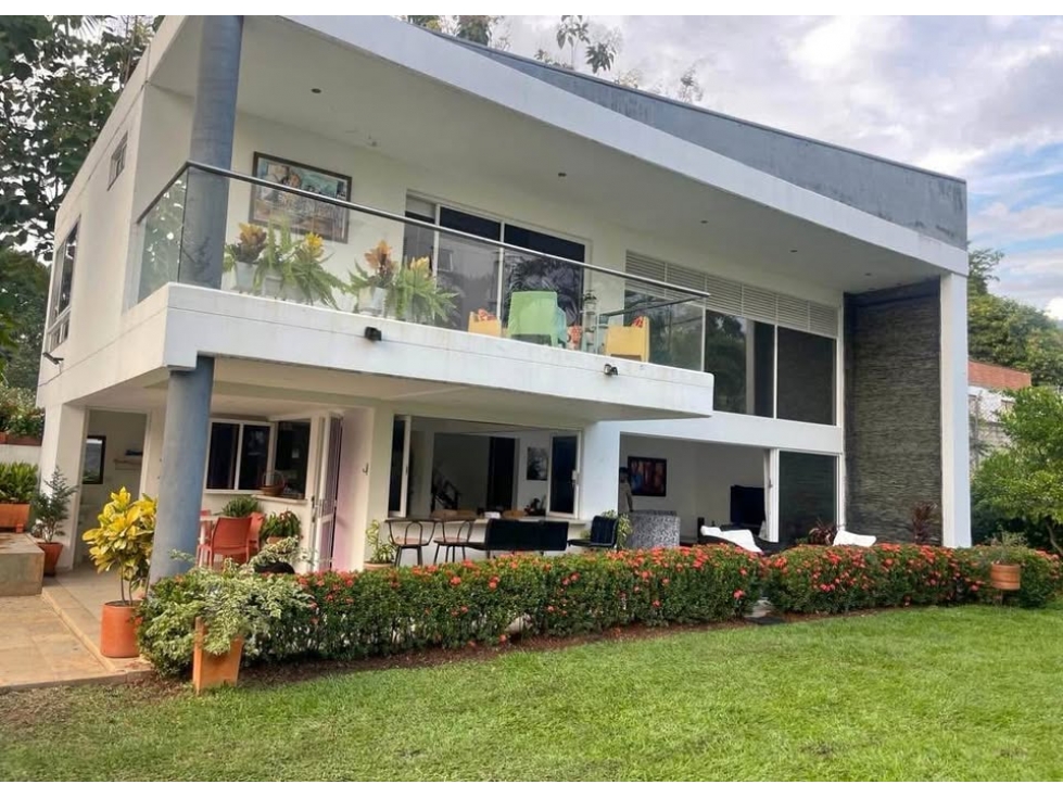 EN VENTA PRECIOSA CASA FINCA DENTRO DE PARCELACION EN SAN JERONIMO