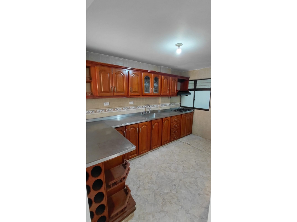 VENDO CASA EN SABANETA PISO 2 AMPLIOS ESPACIOS CERCA AL METRO — foto 3