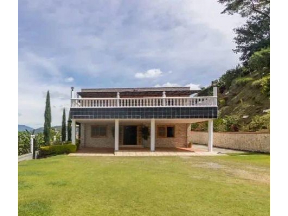 EN VENTA HERMOSA FINCA EN COPACABANA EN PARCELACION — foto 2