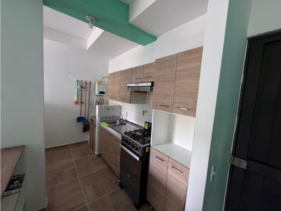 VENDO APARTAMENTO EN MADERA NATIVA CERCA DE LA ESTACION — foto 4
