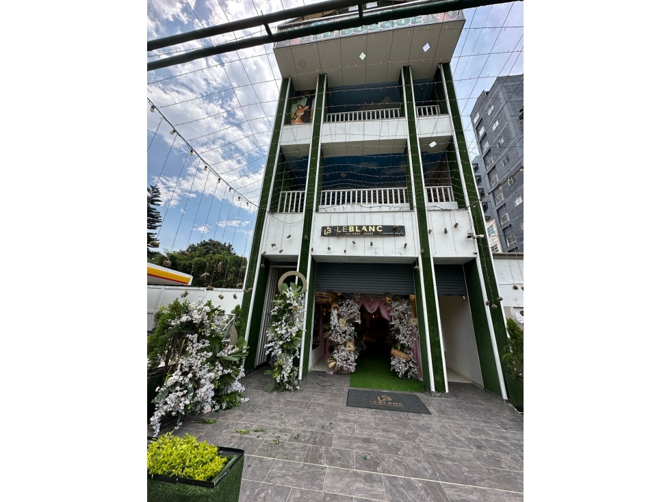 EN VENTA EDIFICIO DE LOCAL EN VIA PRINCINPIAL BELLO CENCOSUD - 4