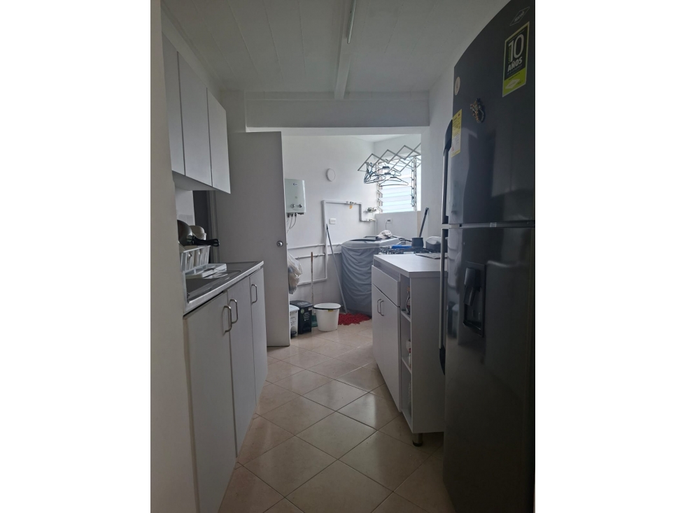 VENDO APARTAMENTO EN CALAZANS PARTE BAJA — foto 2
