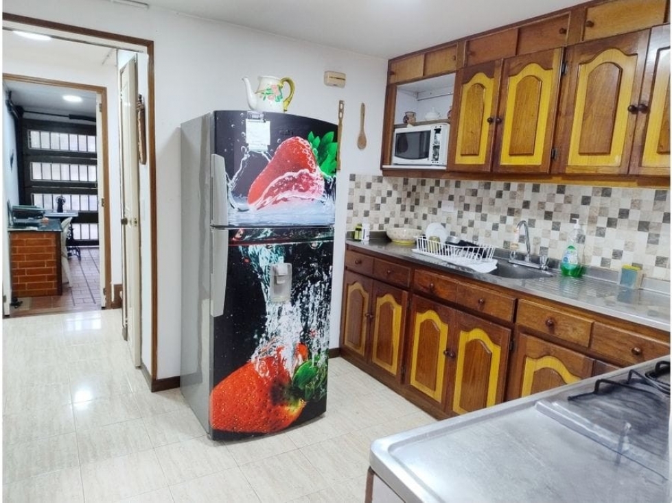 VENDO HERMOSA CASA UNIFAMILIAR EN SABANETA SECTOR PRADOS — foto 5