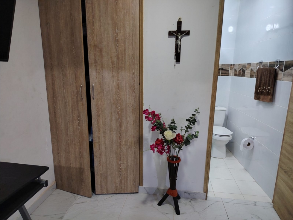 APARTAESTUDIO EN VENTA SECTOR LA AMERICA, MEDELLIN — foto 4