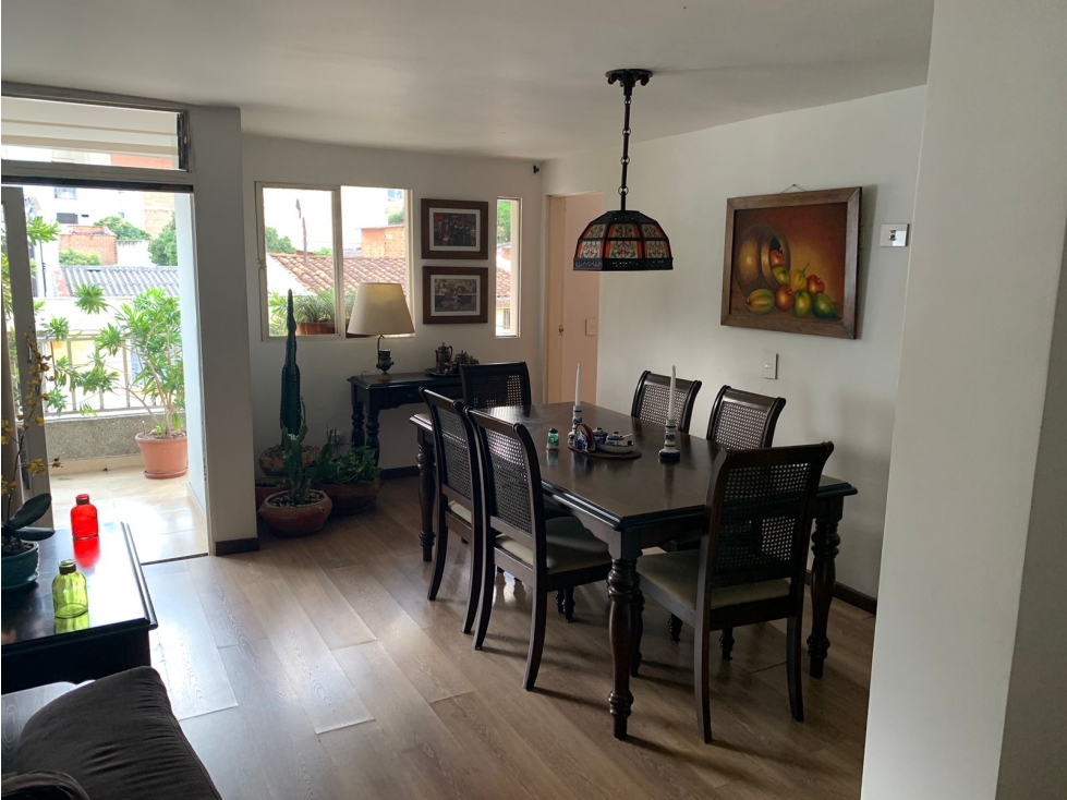 APARTAMENTO EN VENTA SECTOR LAURELES, MEDELLÍN