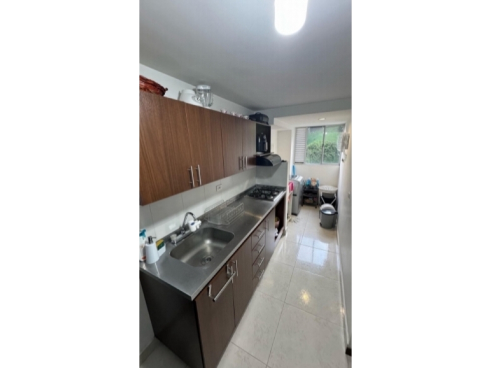 APARTAMENTO EN VENTA SECTOR EL RODEO, MEDELLIN — foto 2