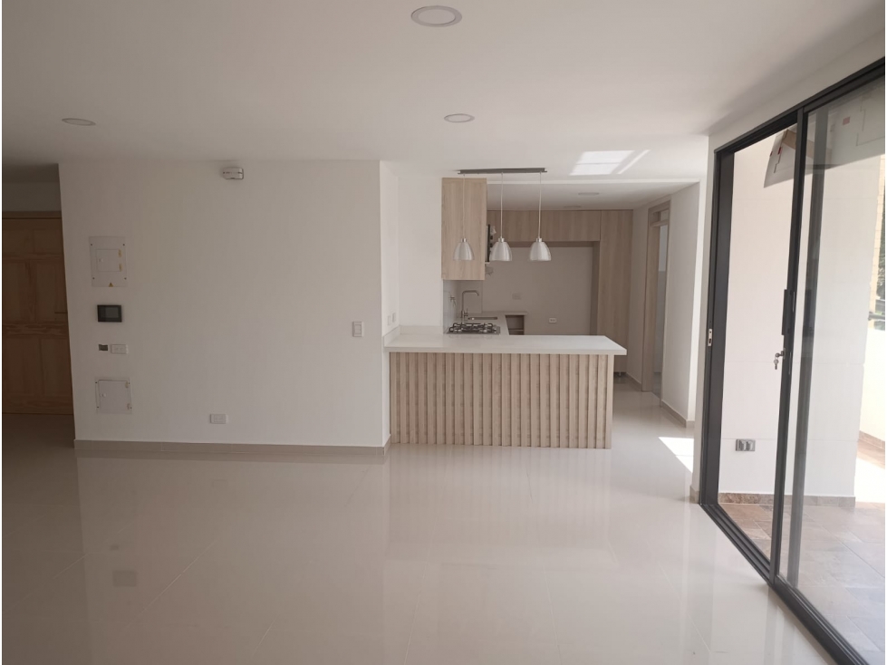 APARTAMENTO EN VENTA SECTOR BELEN ALAMEDA, MEDELLIN — foto 3