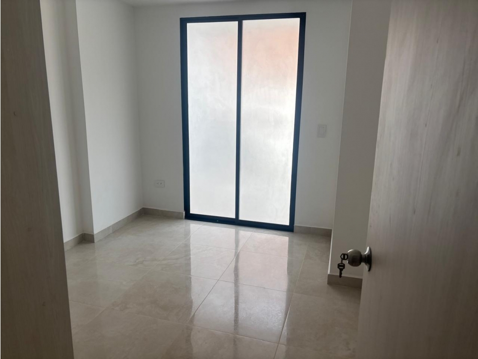 APARTAMENTO EN VENTA SECTOR LA CASTELLANA, MEDELLIN — foto 6