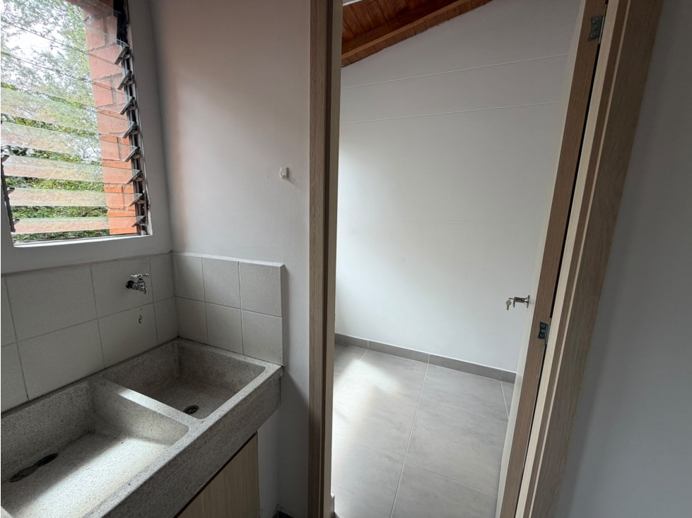 APARTAMENTO EN VENTA SECTOR LOMA DE LAS BRUJAS, ENVIGADO — foto 6