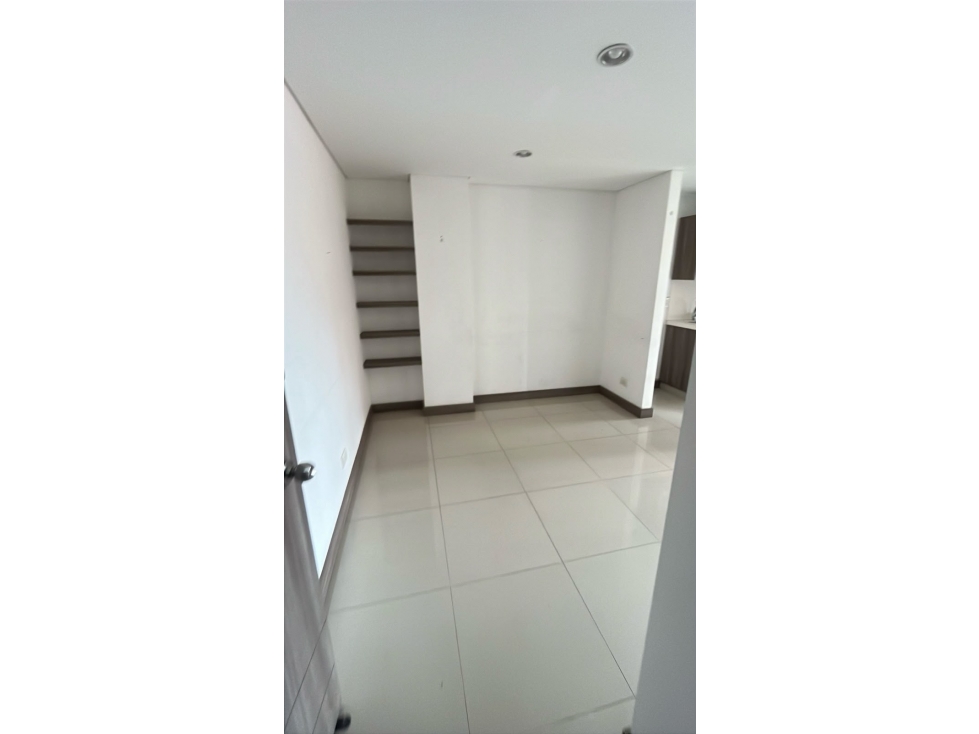 APARTAMENTO EN VENTA SECTOR PRIMER PARQUE DE LAURELES, MEDELLIN — foto 6