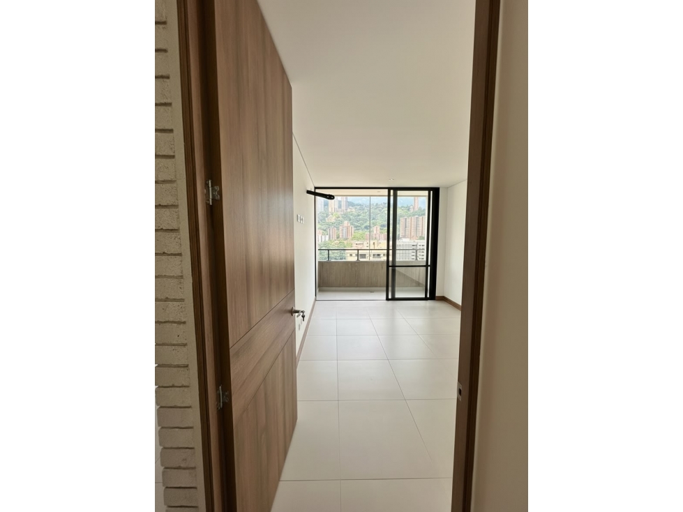 APARTAMENTO EN VENTA SECTOR CIUDAD DEL RIO, MEDELLIN* — foto 4