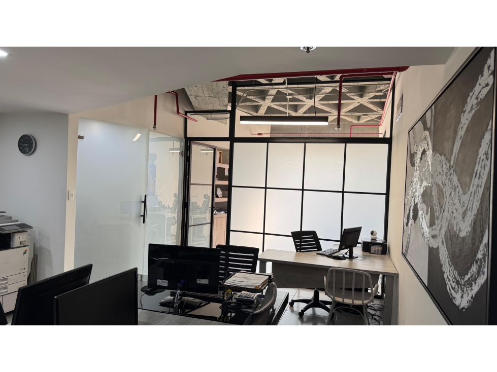 OFICINA EN VENTA SECTOR PARQUE BERRIO, CENTRO DE MEDELLIN - 3