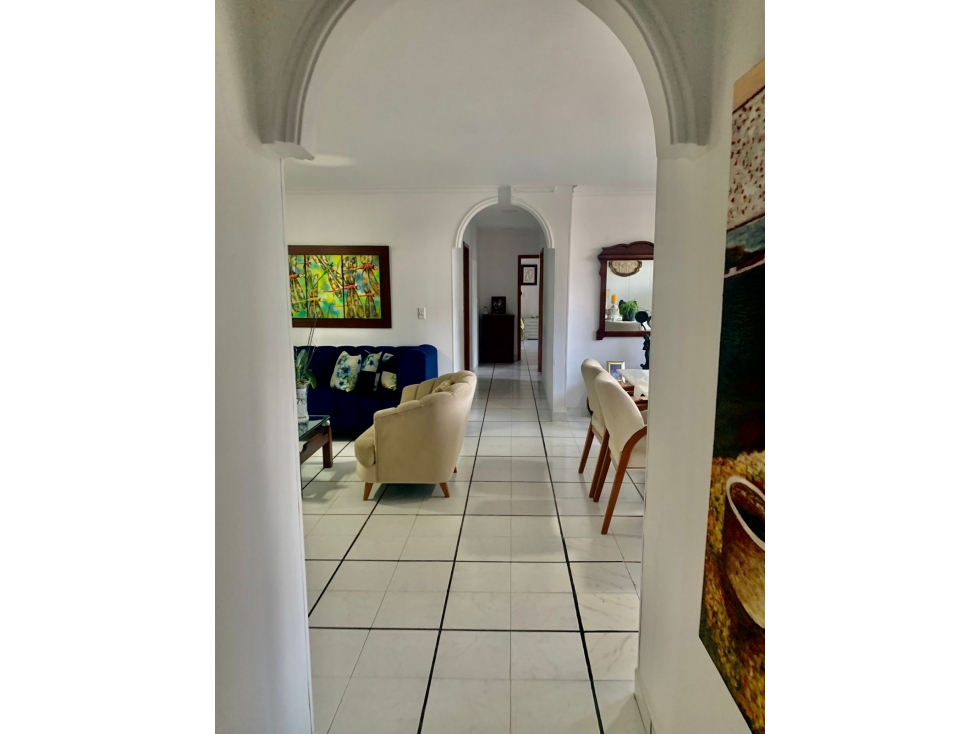 APARTAMENTO EN VENTA EDIFICIO TORRE DEL CONQUISTADOR - 2