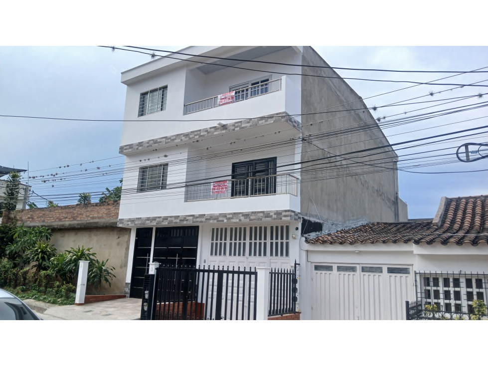 APARTAMENTO EN ARRIENDO (2 P) SECTOR CUARTO CENTENARIO - 1