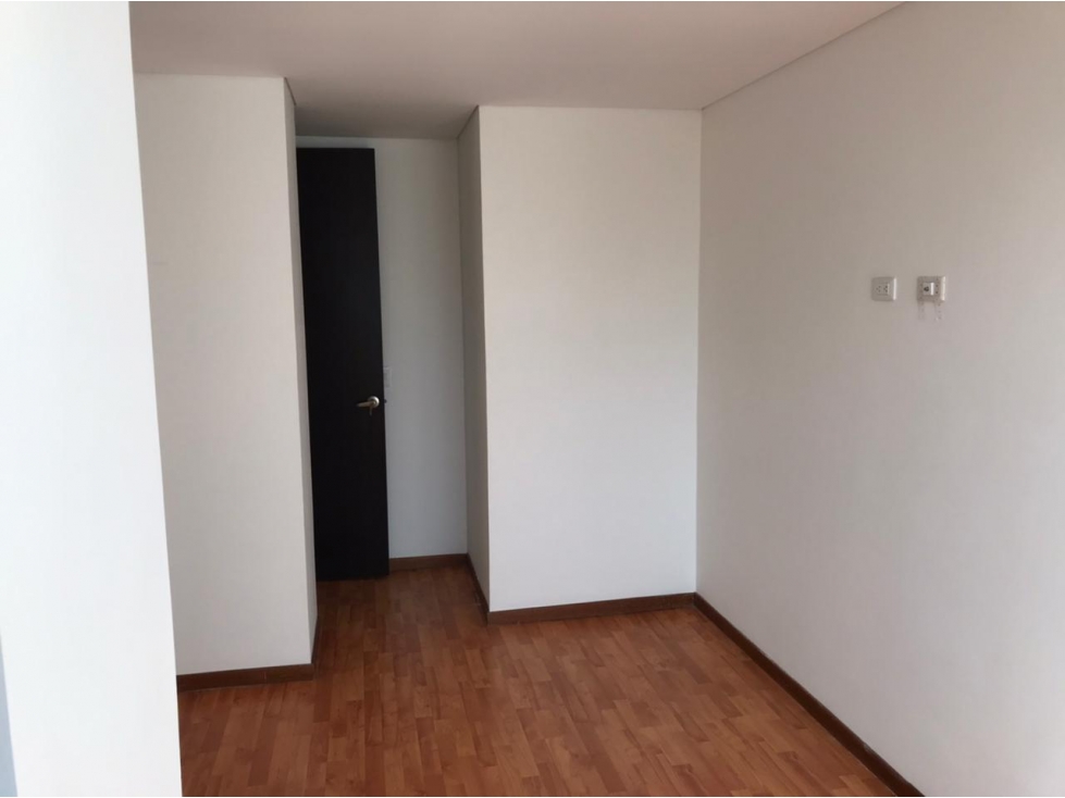 APARTAMENTO (7º P) EN VENTA SECTOR BUENOS AIRES ED.BONAIRE - 2