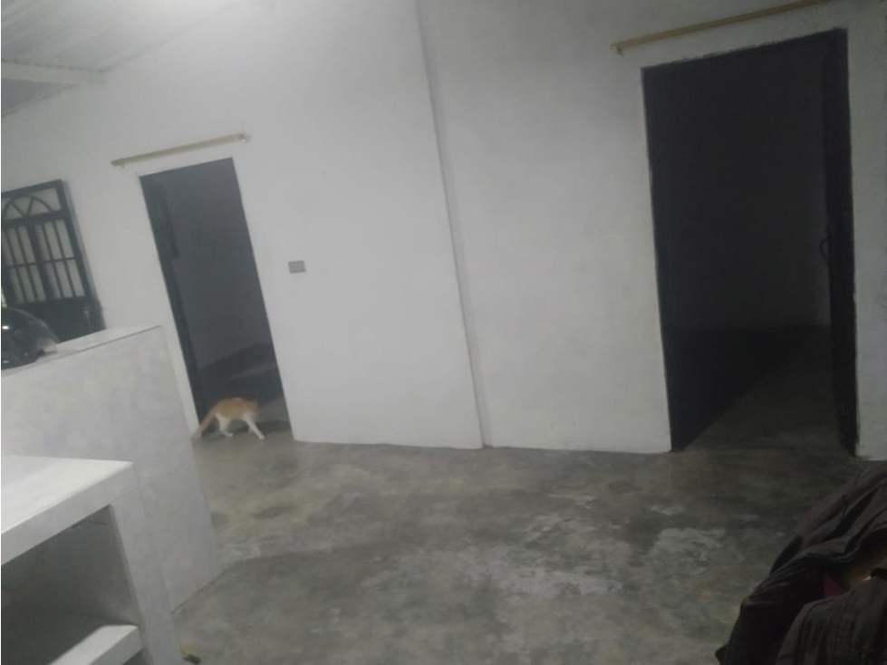 CASA EN VENTA LAS MERCEDES PARTE ALTA - 3