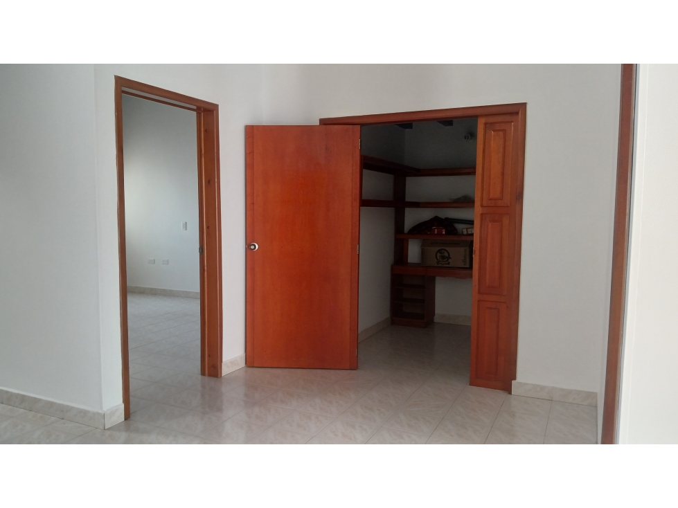 CASA EN VENTA CALLE 9 SECTOR BUENOS AIRES - 4