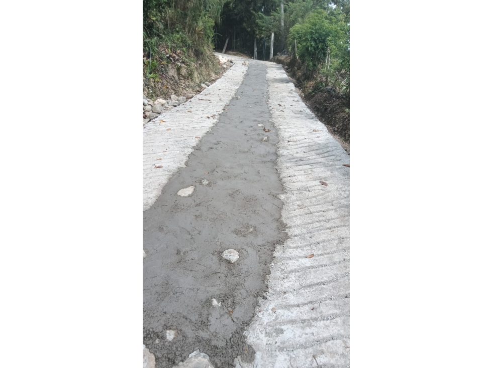 FINCA EN VENTA EN RIO NEGRO SANTANDER - 2