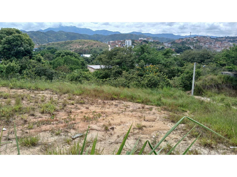 LOTE EN VENTA SECTOR MONTELAGO 3 - 5