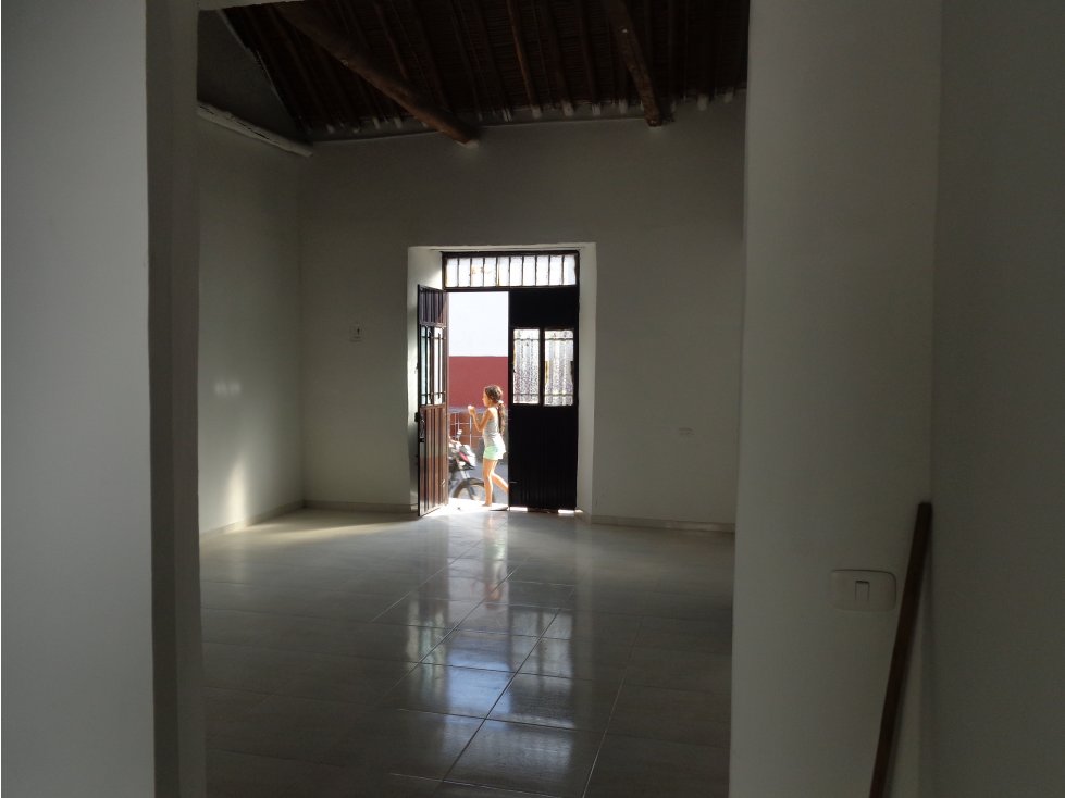 CASA EN VENTA SECTOR LA PIÑUELA - 3