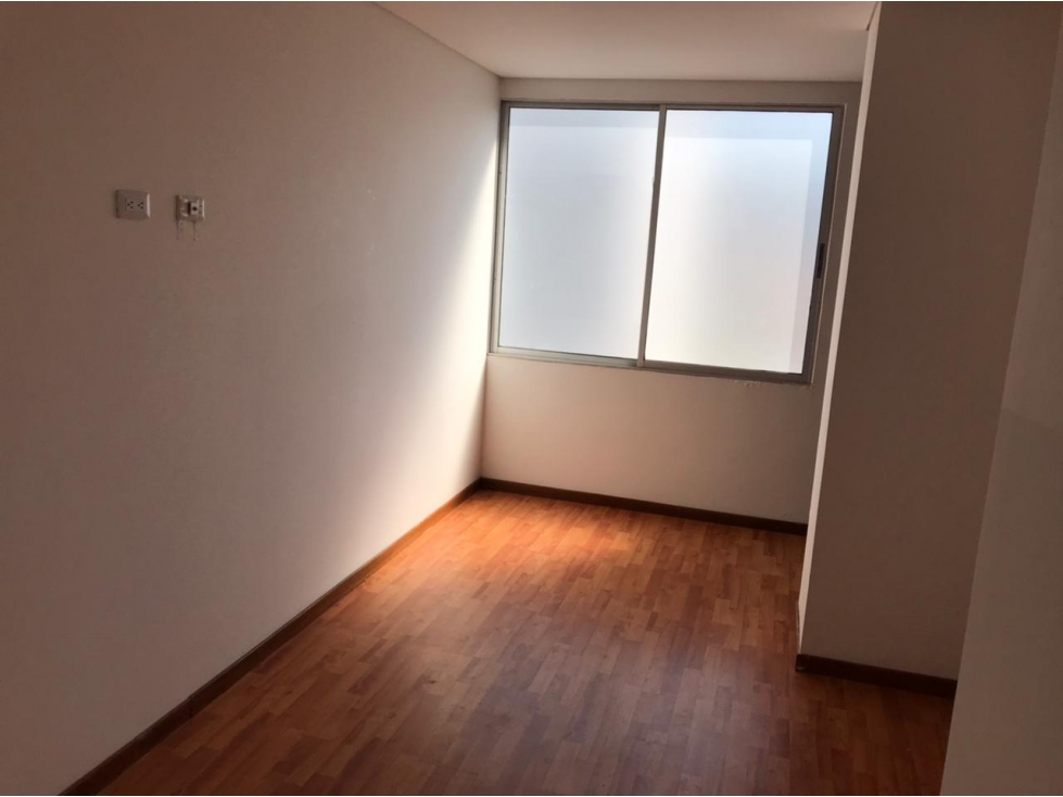 APARTAMENTO (7º P) EN VENTA SECTOR BUENOS AIRES ED.BONAIRE - 4