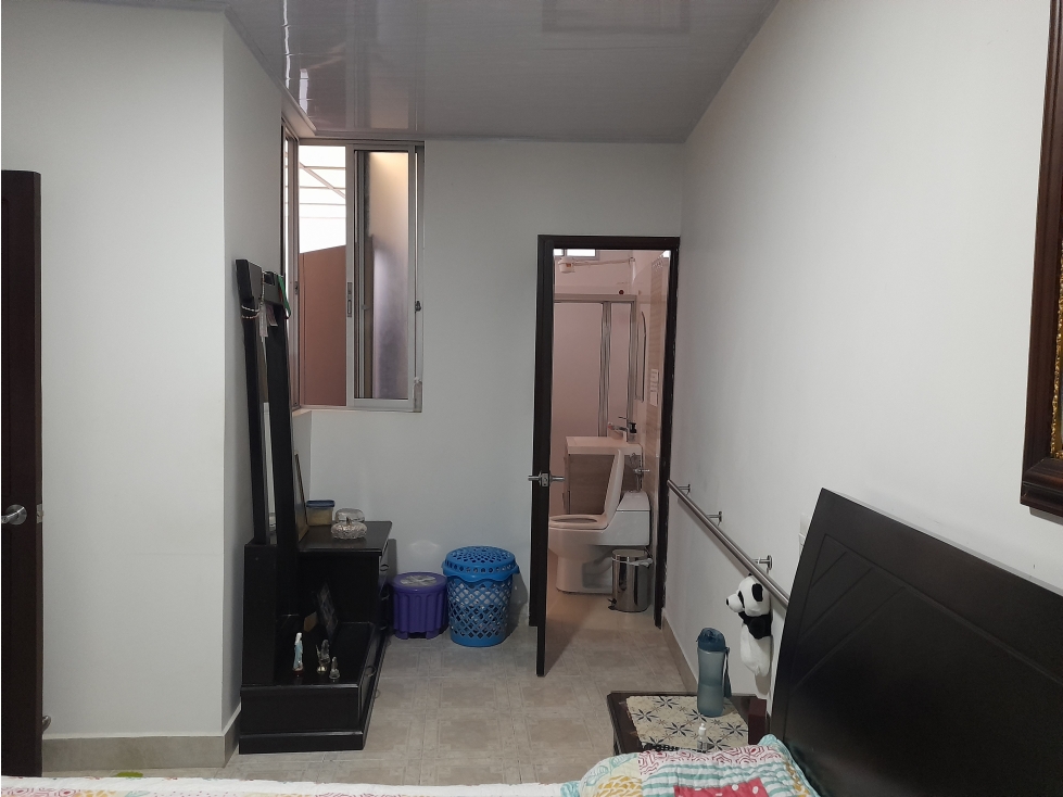 CASA EN VENTA SECTOR CALLE ESCOBAR - 5