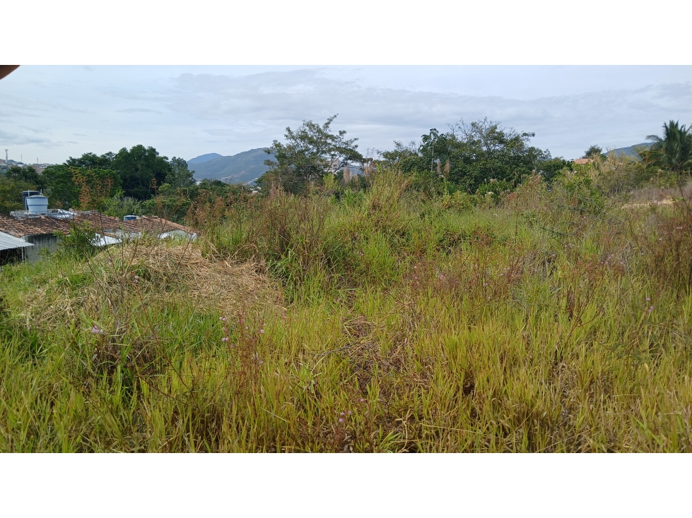 LOTE EN VENTA POR MIRADORES DE LA COLINA - 4