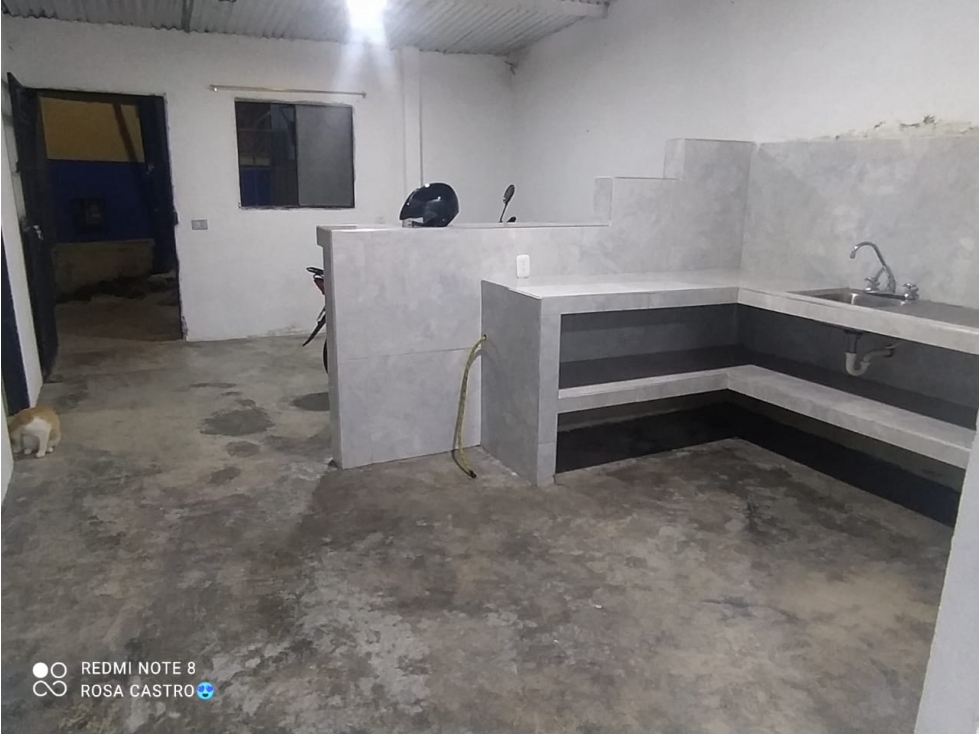 CASA EN VENTA LAS MERCEDES PARTE ALTA - 4