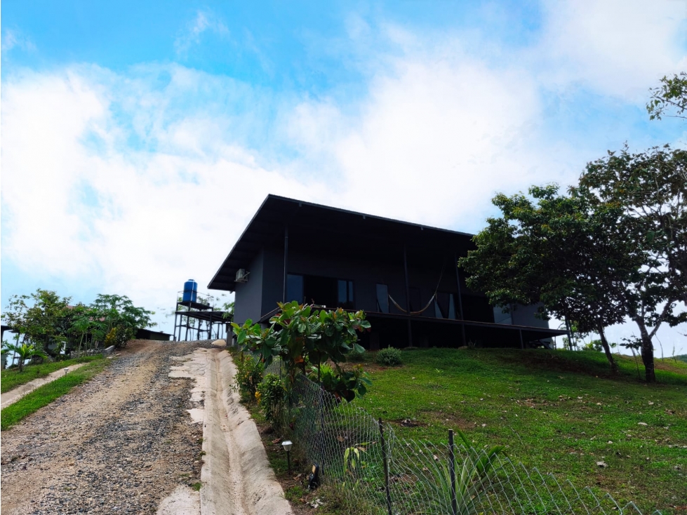 EN VENTA 2 CABAÑAS + RANCHITO EN MALENA, MARIATO - VERAGUAS - 2