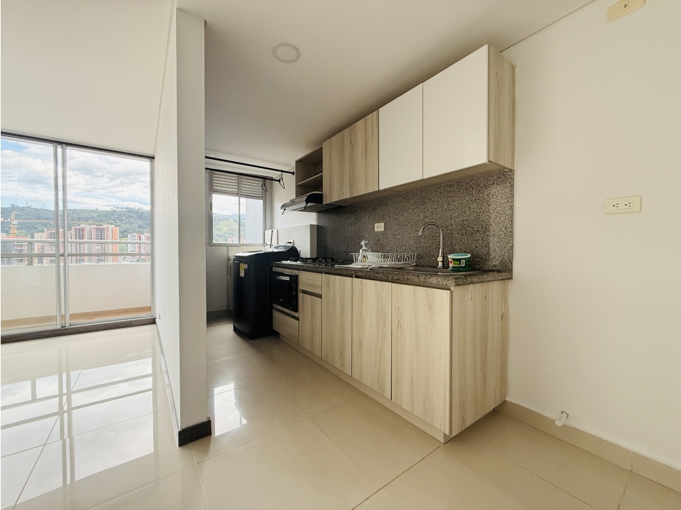 Venta de apartamento en Sabaneta cerca a exito Aves Maria — foto 2