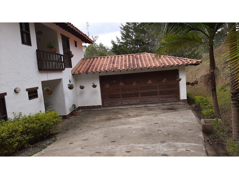 Casa campestre en venta en San Antonio de Pereira, Rionegro — foto 2