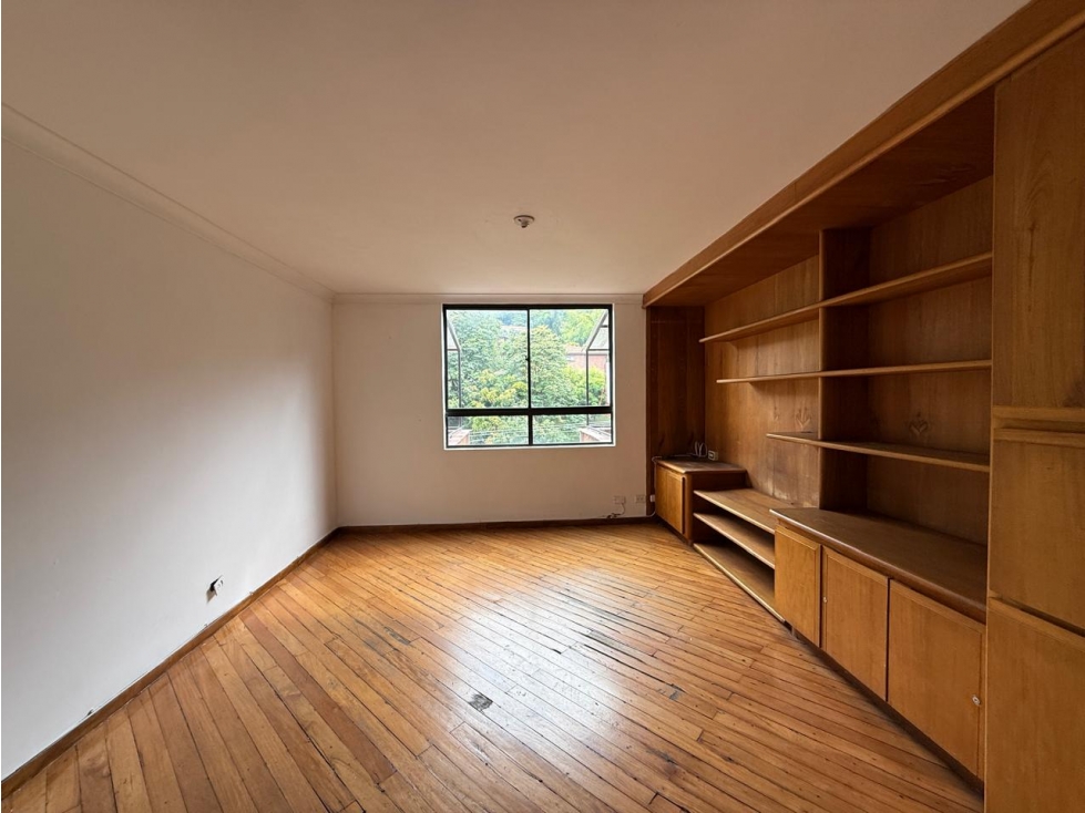 Venta de apartamento para remodelar en Las Lomas, Poblado — foto 4
