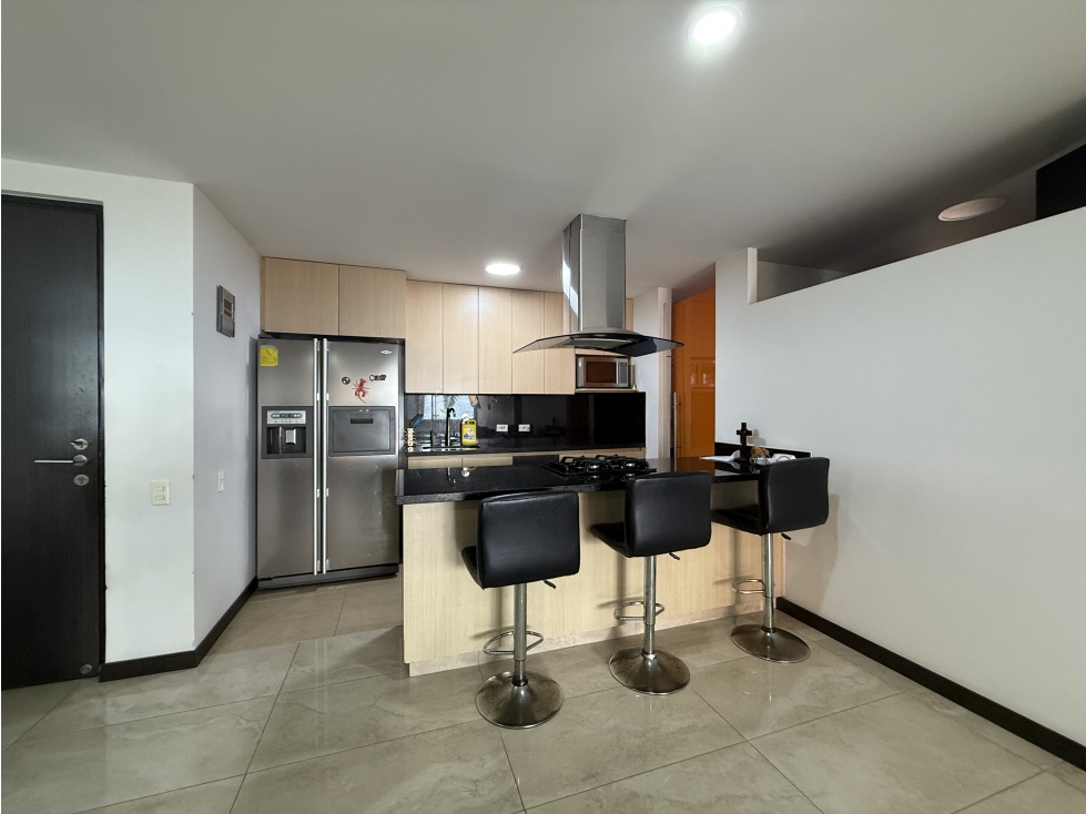 Amplio apartamento en Venta en Envigado, loma las Brujas, con terraza — foto 4