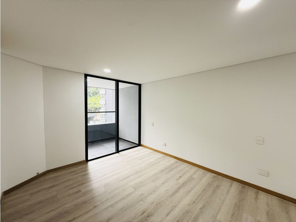 Apartamento venta para estrenar,Poblado palmas vista a la ciudad — foto 4