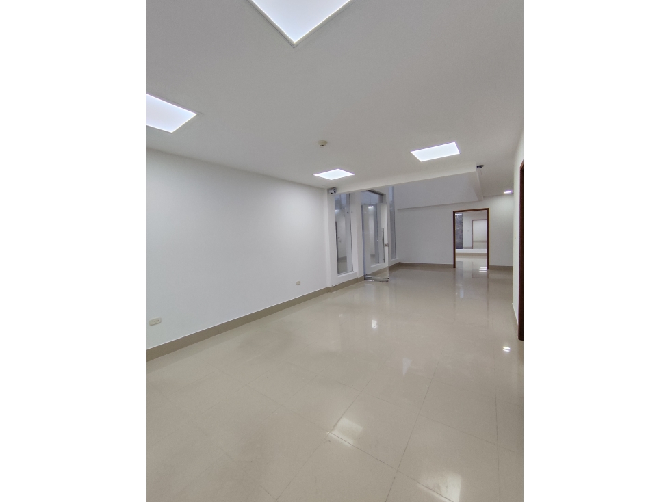 Arriendo Local Comercial ideal para tu Empresa o Negocio — foto 4