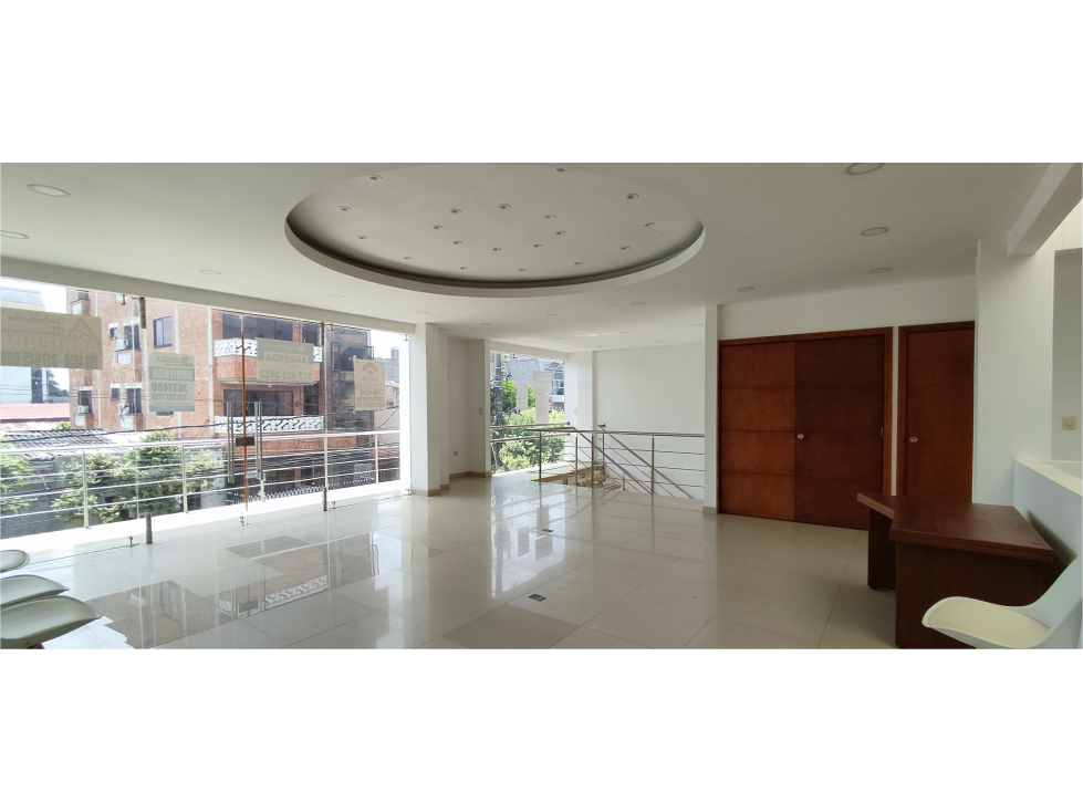 Arriendo Local para tu Empresa o Negocio - 2